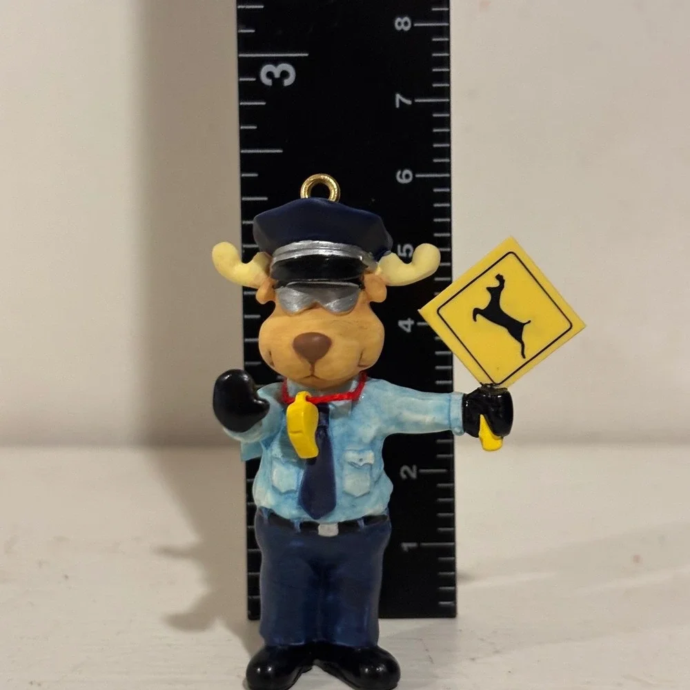 Carlton Cards Stop for‎ Christmas Moose Crossing Guard Ornament CXOR-171E New